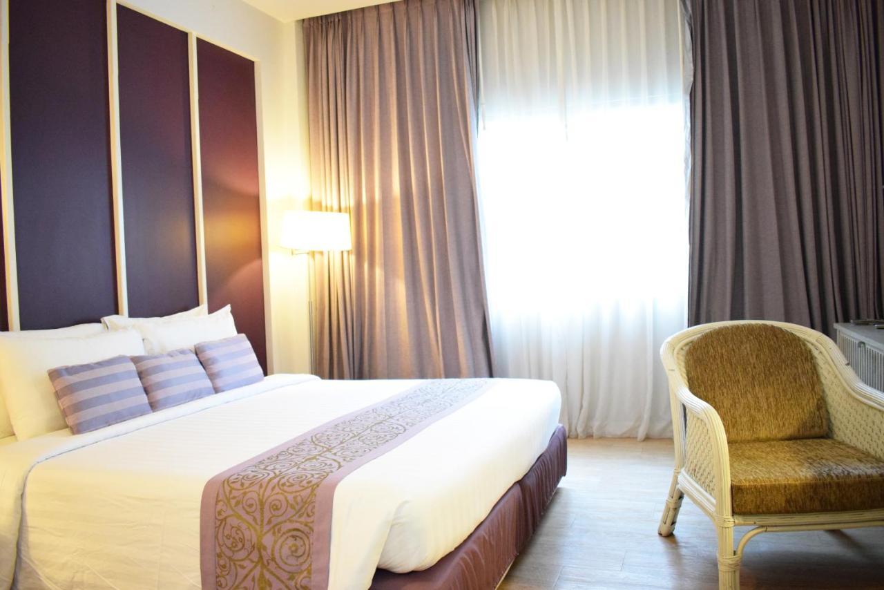 Trang Hotel Bangkok - Sha Plus Zewnętrze zdjęcie